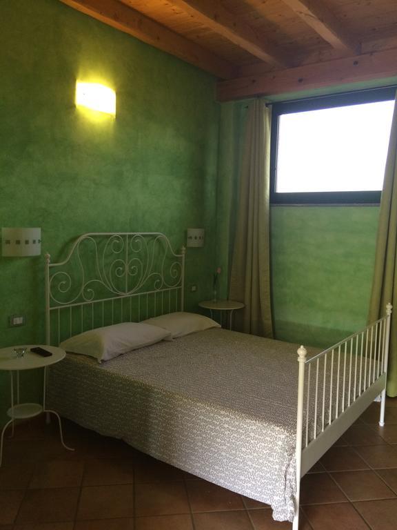 Villa Agriturismo La Valbona San Martino Siccomario Zimmer foto