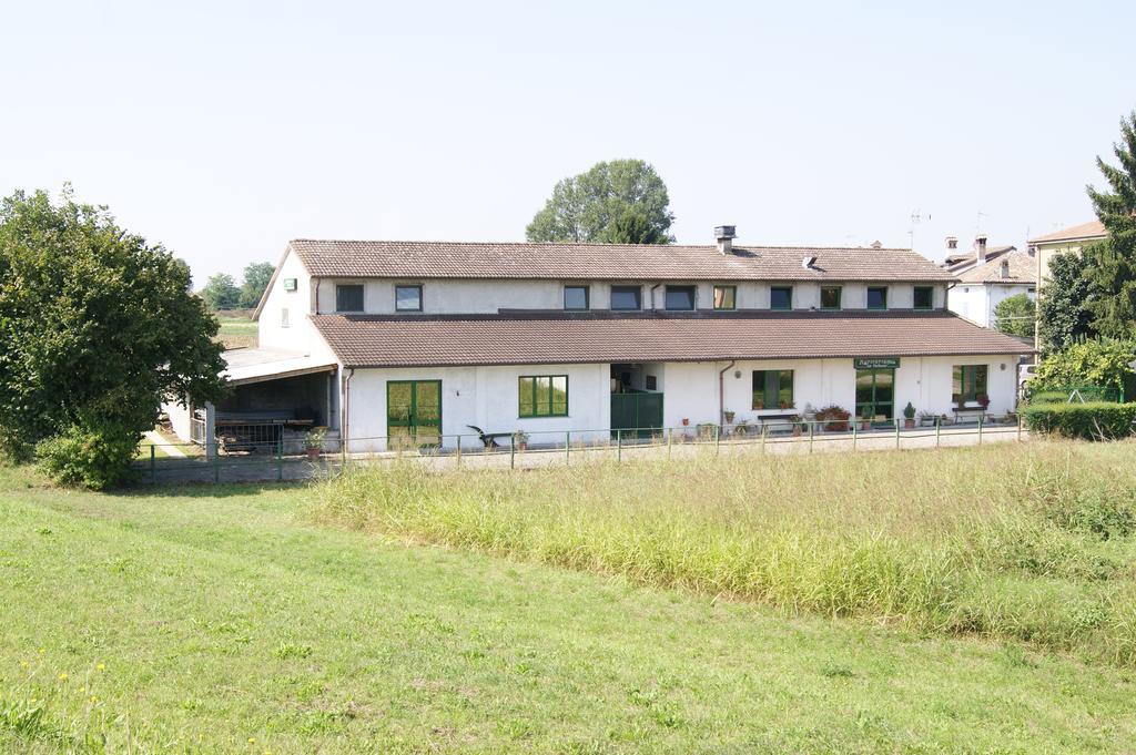 Villa Agriturismo La Valbona San Martino Siccomario Exterior foto